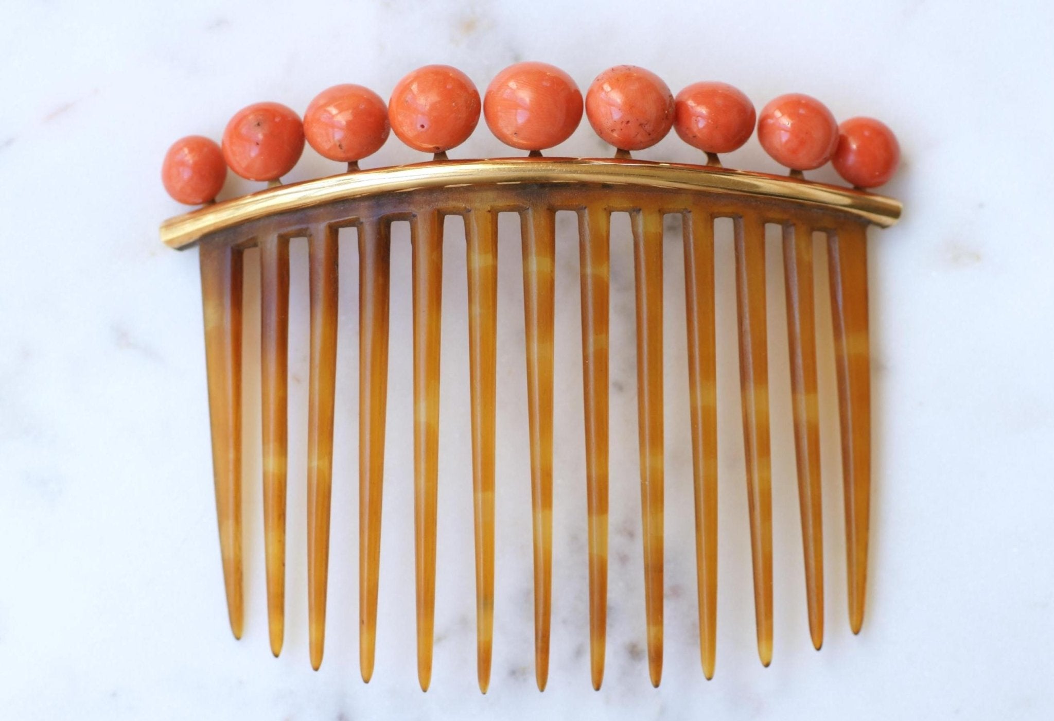 Peigne à Cheveux Ancien Corail Or Jaune | Galerie Pénélope