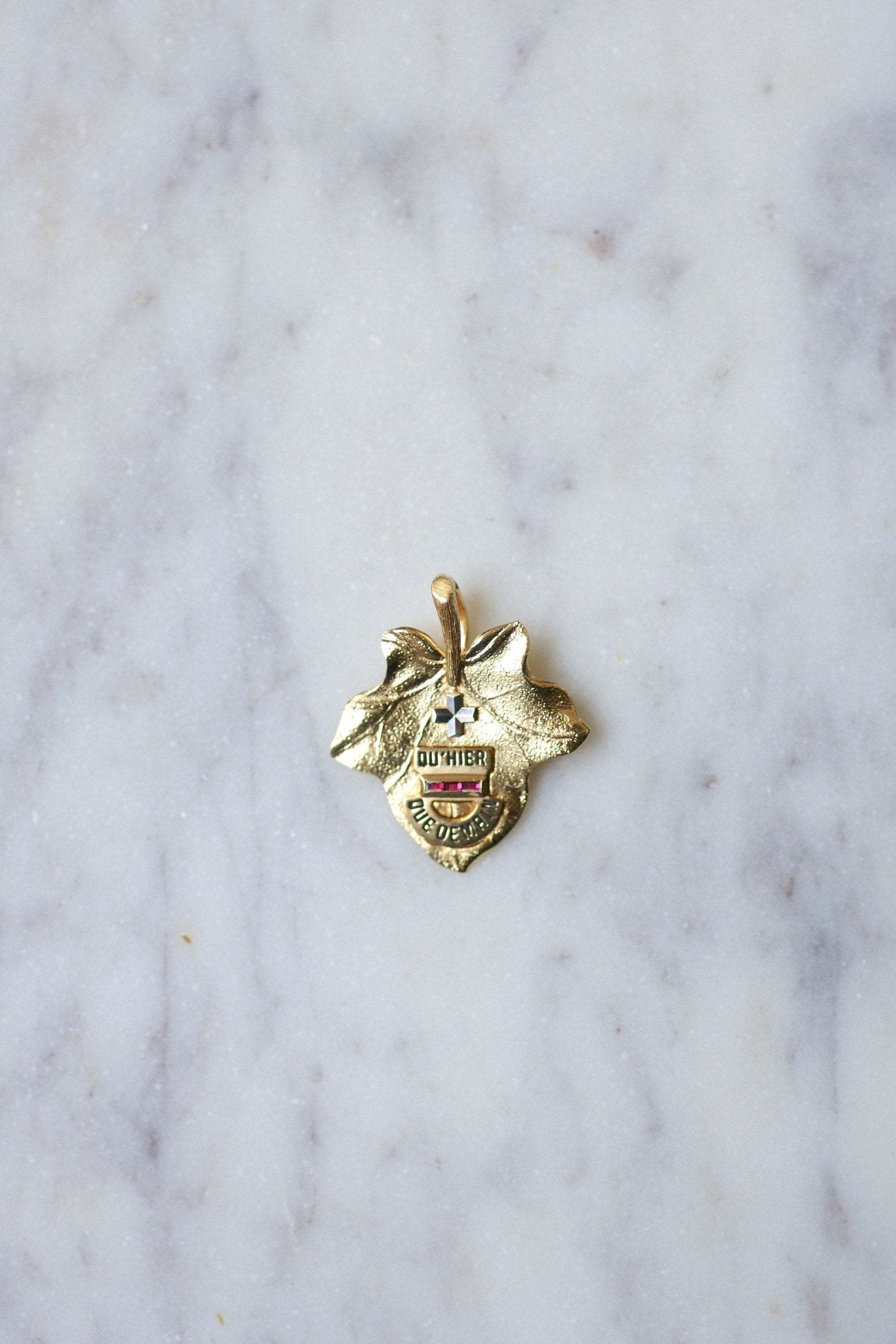 Broche Ou Pendentif Art Déco Bouclier - Style Jean Augis - Métal Et Cuivre