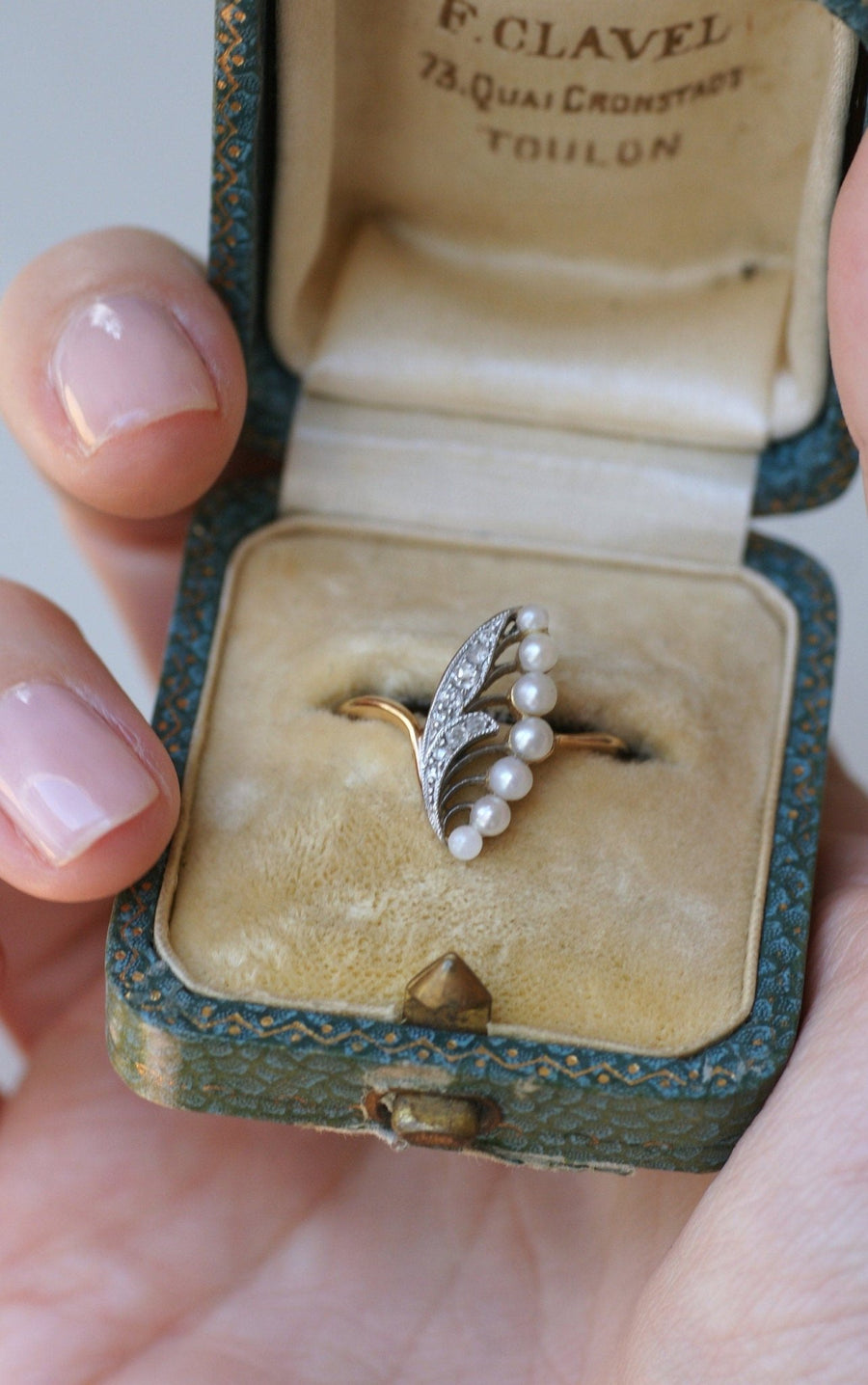 Antique Lily of the Valley Pearl and Diamond Ring - Galerie Pénélope