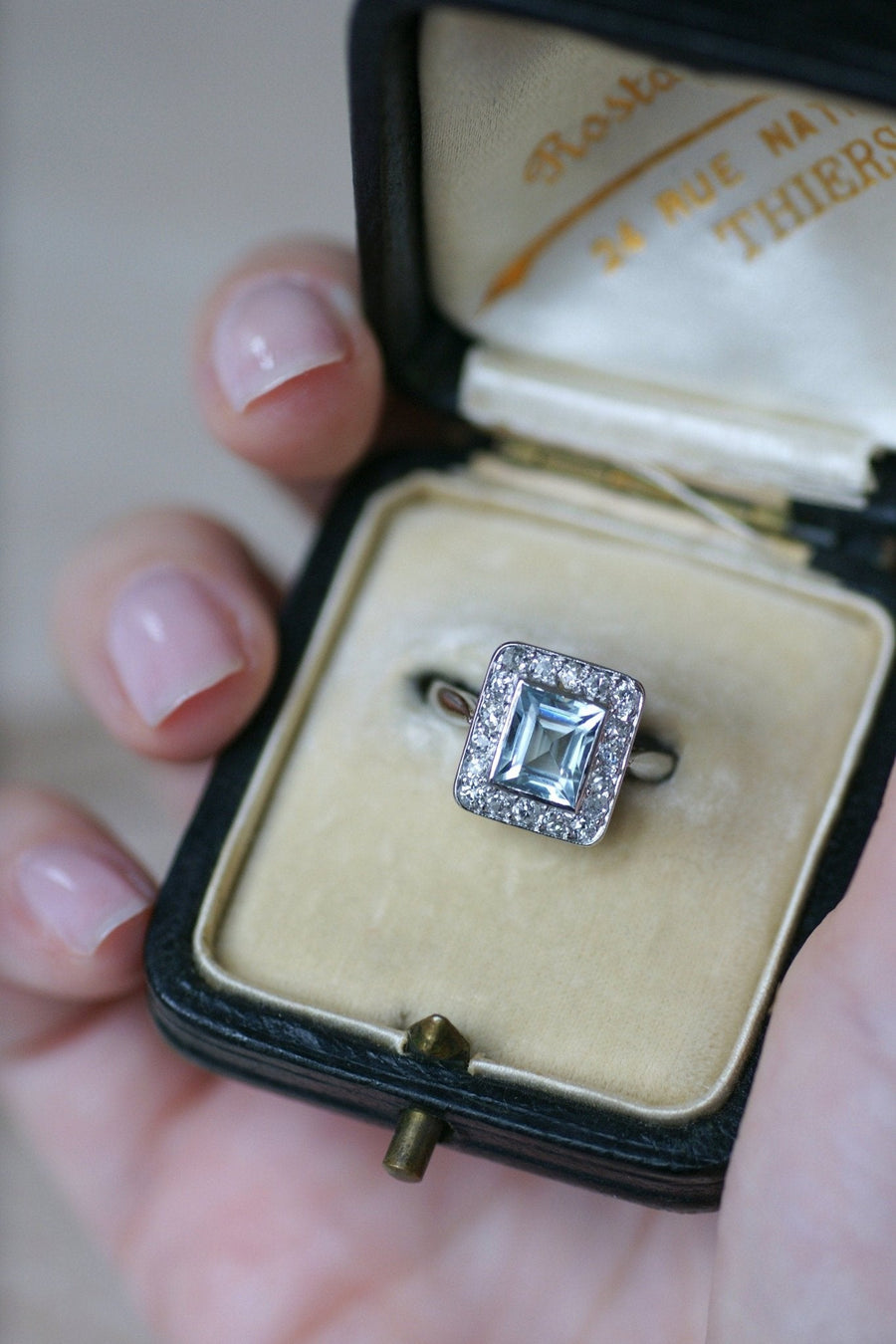 Art Deco Aquamarine and Diamond Ring - Galerie Pénélope