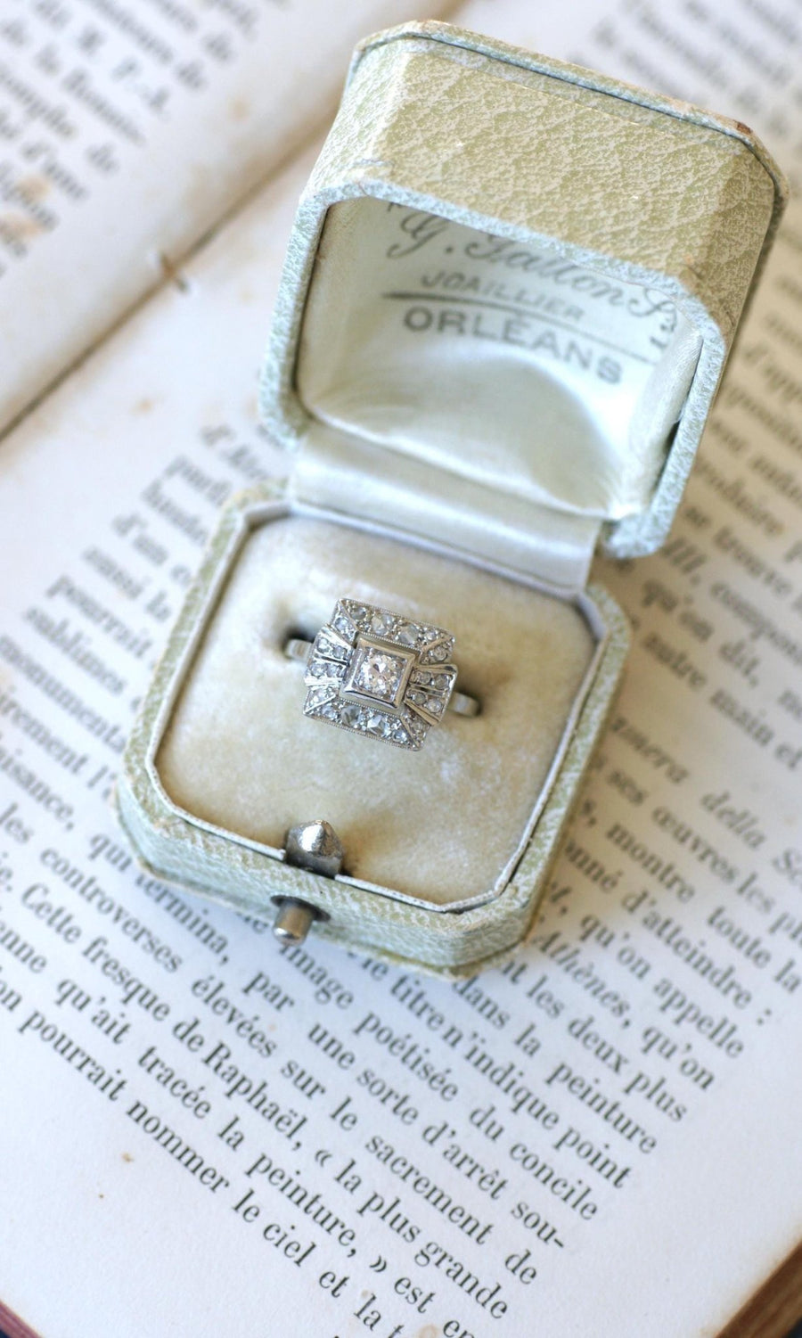 Square Art Deco Diamond Ring - Galerie Pénélope