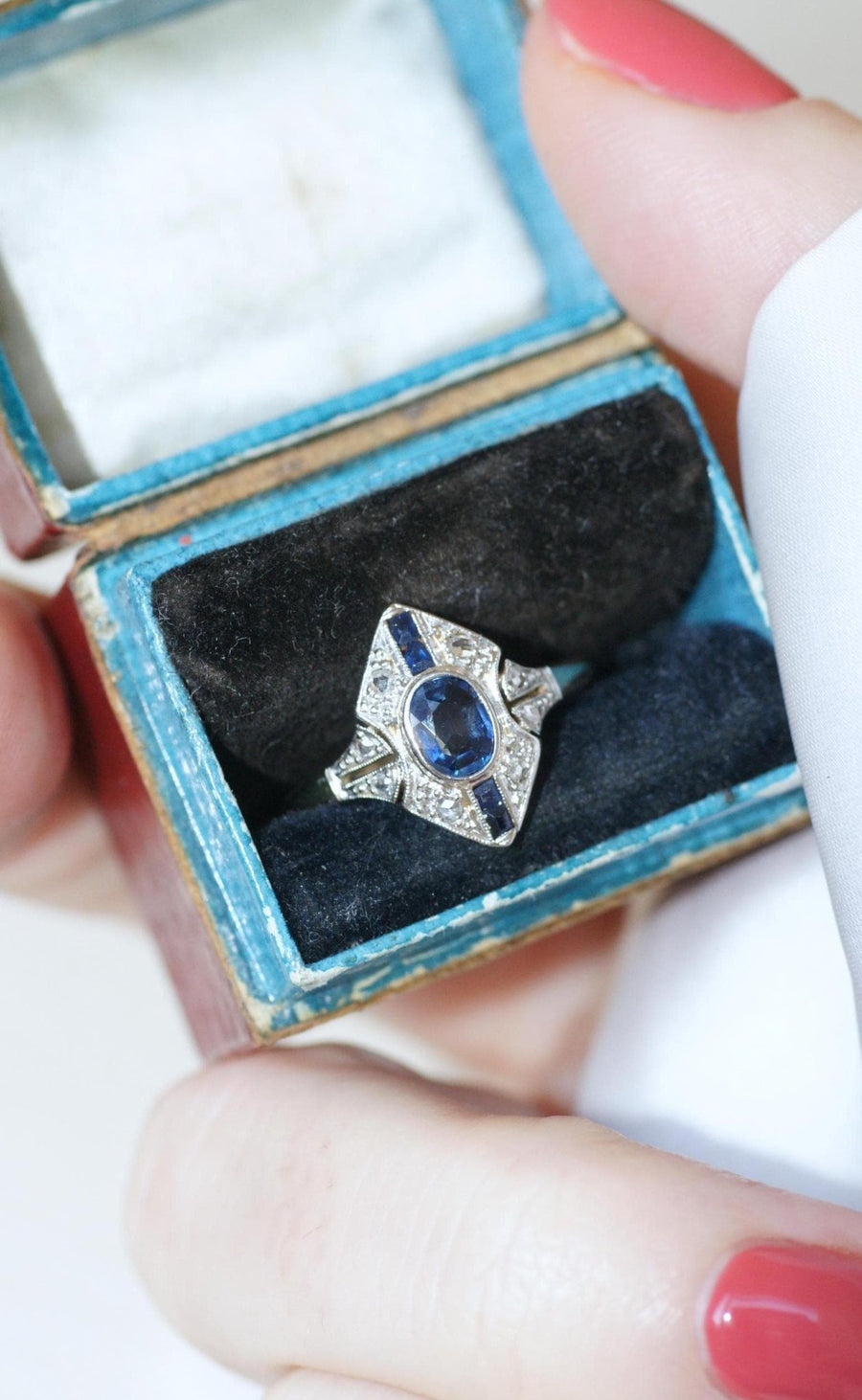 Art Deco Marquise Sapphires and Diamonds Ring - Galerie Pénélope