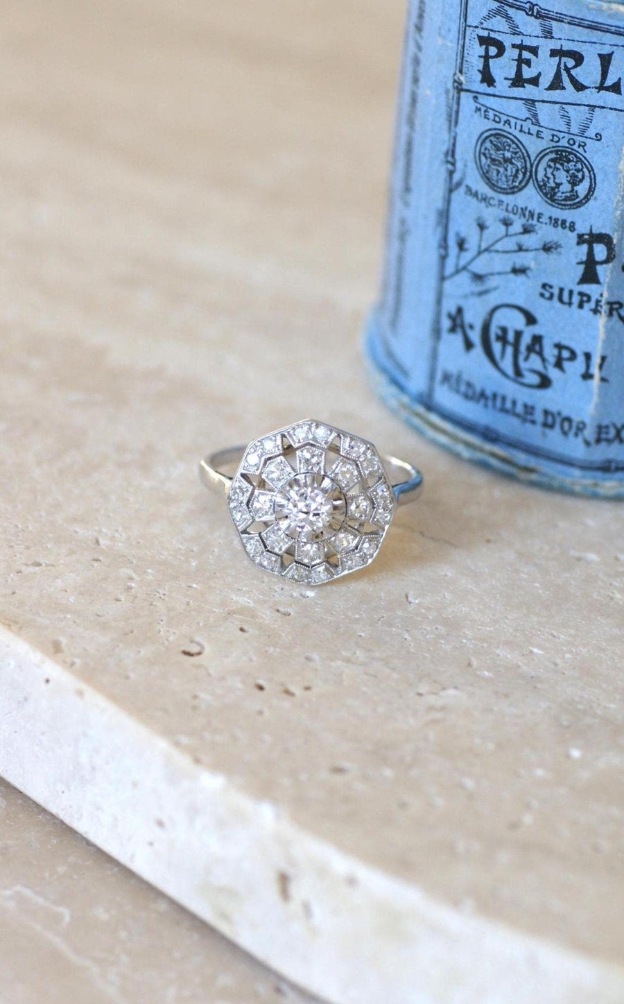 Octagonal Art Deco Diamond Ring - Galerie Pénélope