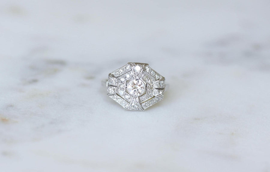 Octagonal Art Deco Diamonds on Platinum Ring - Galerie Pénélope