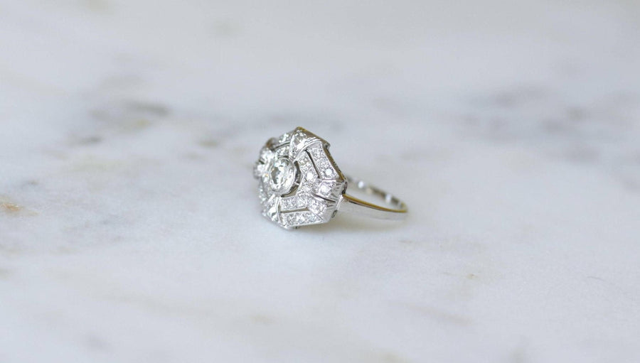 Octagonal Art Deco Diamonds on Platinum Ring - Galerie Pénélope