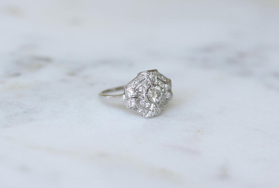 Octagonal Art Deco Diamonds on Platinum Ring - Galerie Pénélope