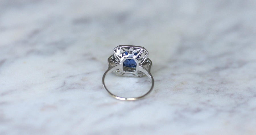 Ceylon Sapphire 2.68 Cts and Diamonds Art Deco Ring - Galerie Pénélope