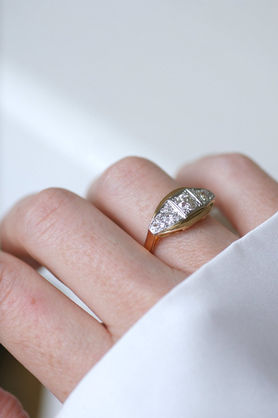 Art Deco Diamond Band Ring on Rose Gold and Platinum - Galerie Pénélope