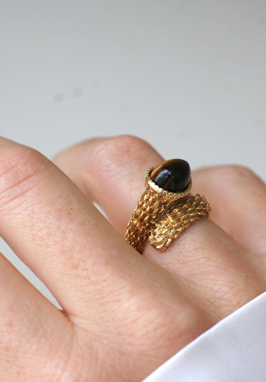 Boucheron Yellow Gold Bohemian Snake and Tiger Eye Ring - Galerie Pénélope