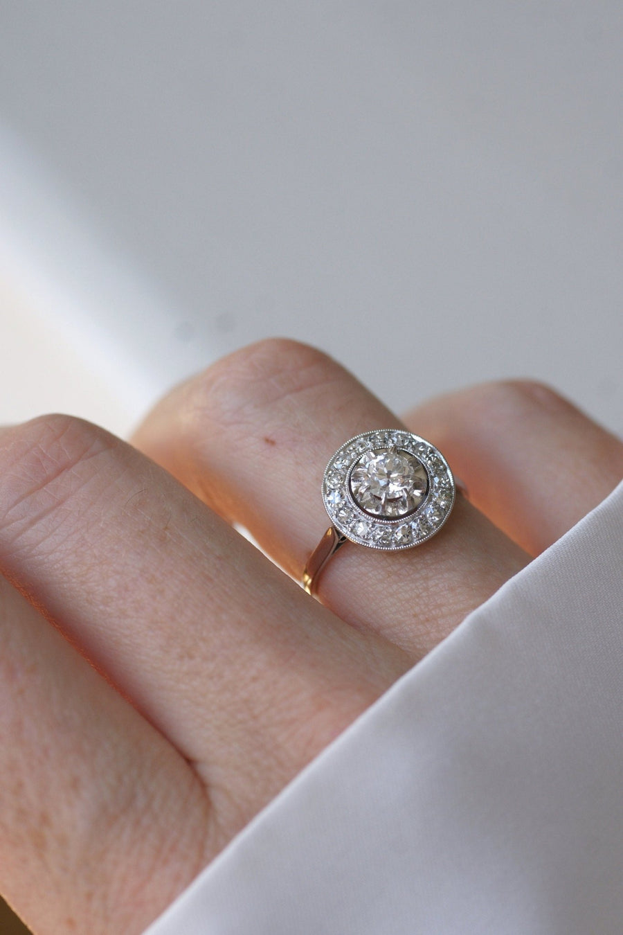 Art Deco Diamond Target Ring on Gold and Platinum - Galerie Pénélope