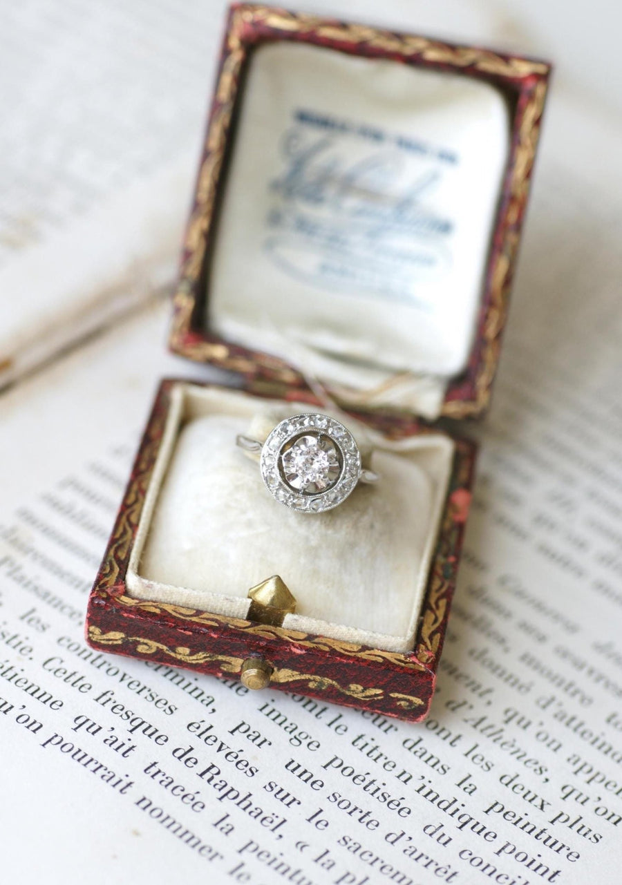 Art Deco Diamond Target Ring on Platinum and White Gold - Galerie Pénélope