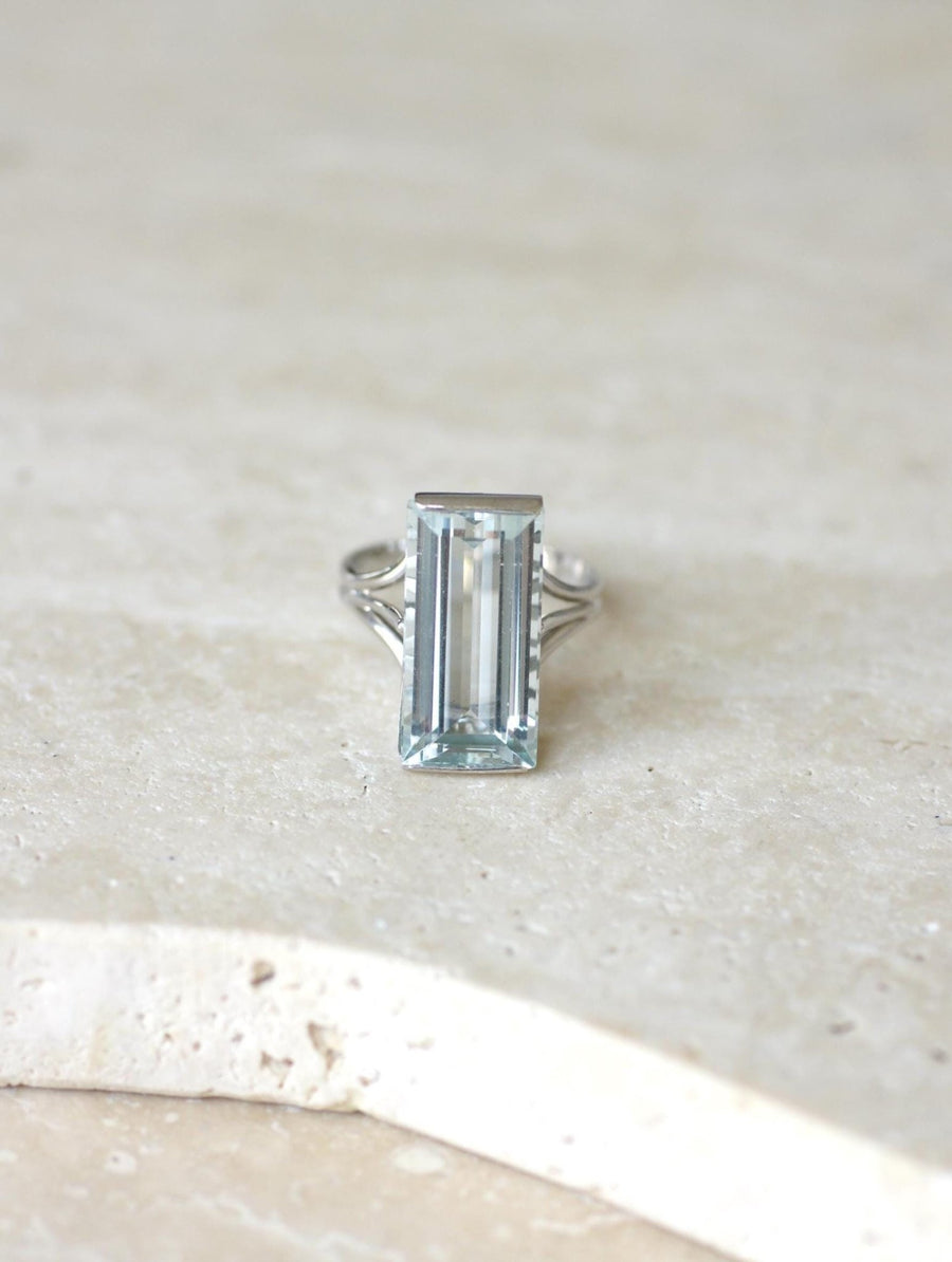 Aquamarine Cocktail Ring 8.00 Cts in White Gold - Galerie Pénélope