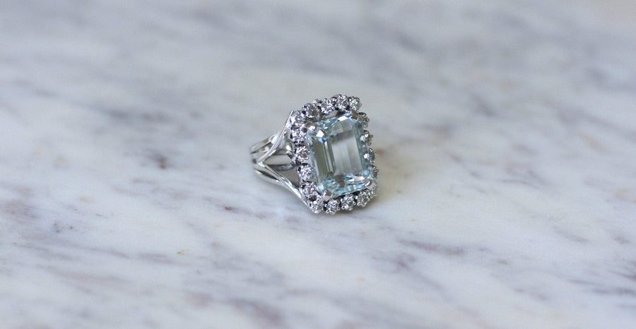 Aquamarine and Diamond Cocktail Ring - Galerie Pénélope