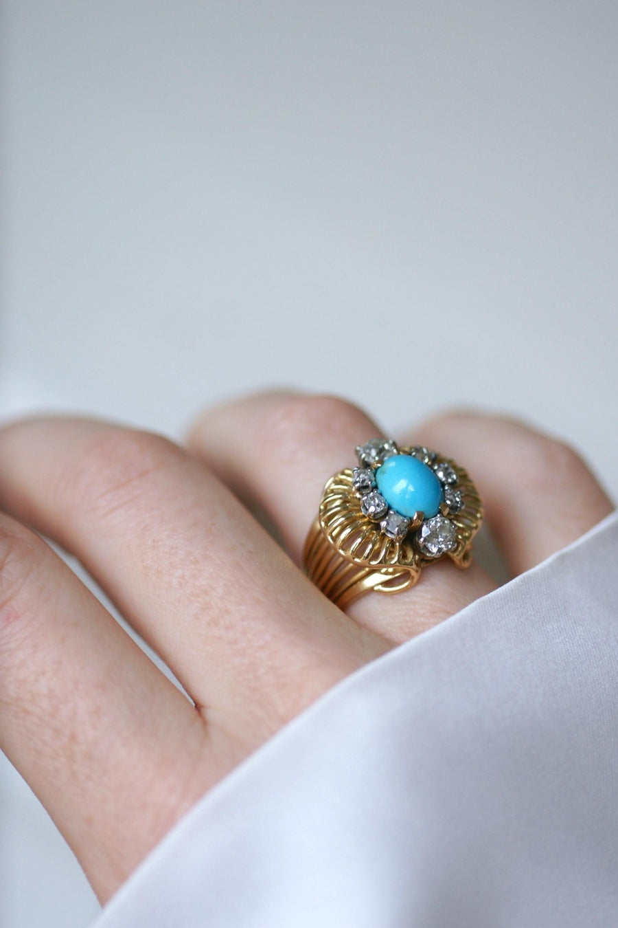 Turquoise and Yellow Gold Diamond Cocktail Ring - Galerie Pénélope