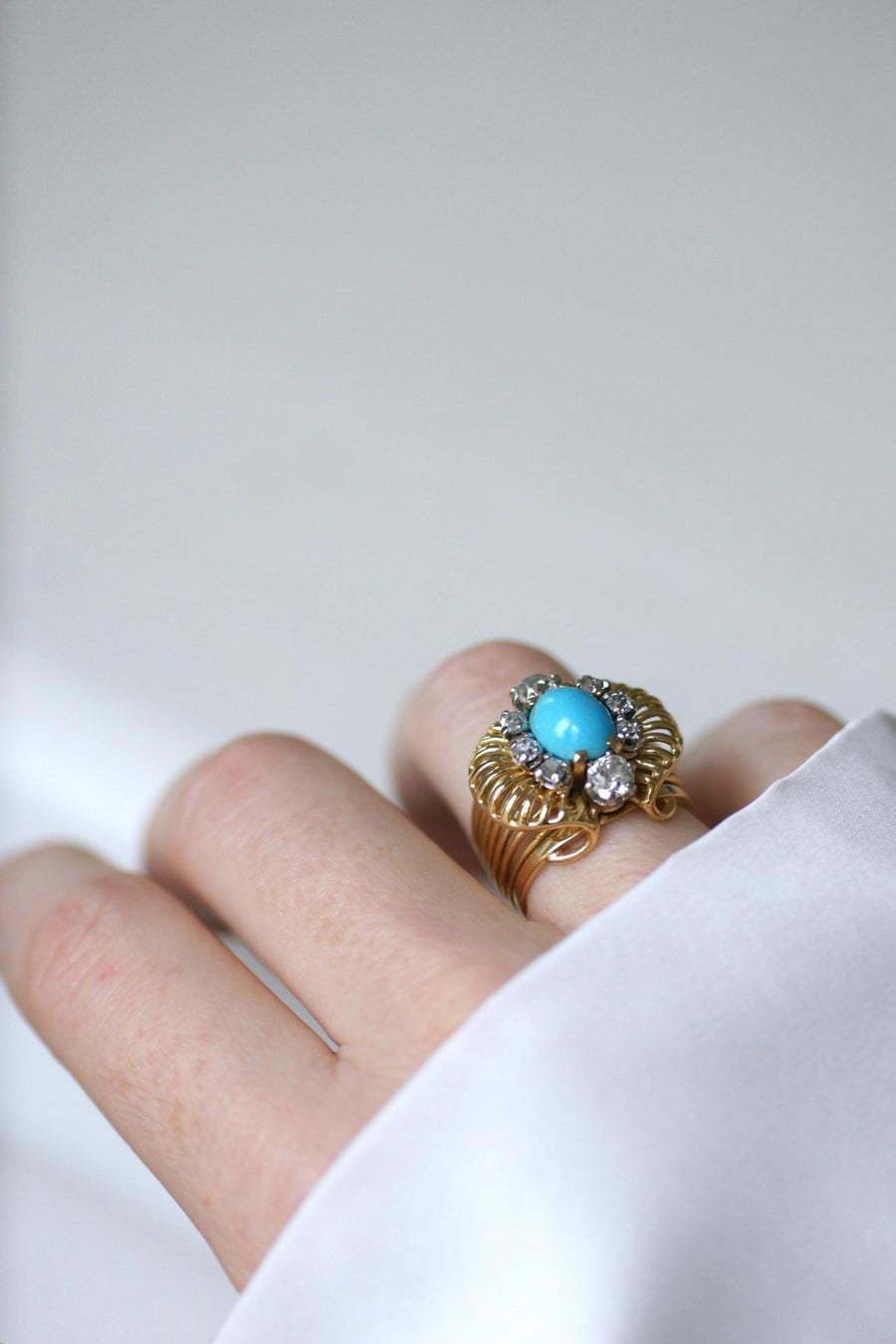 Turquoise and Yellow Gold Diamond Cocktail Ring - Galerie Pénélope