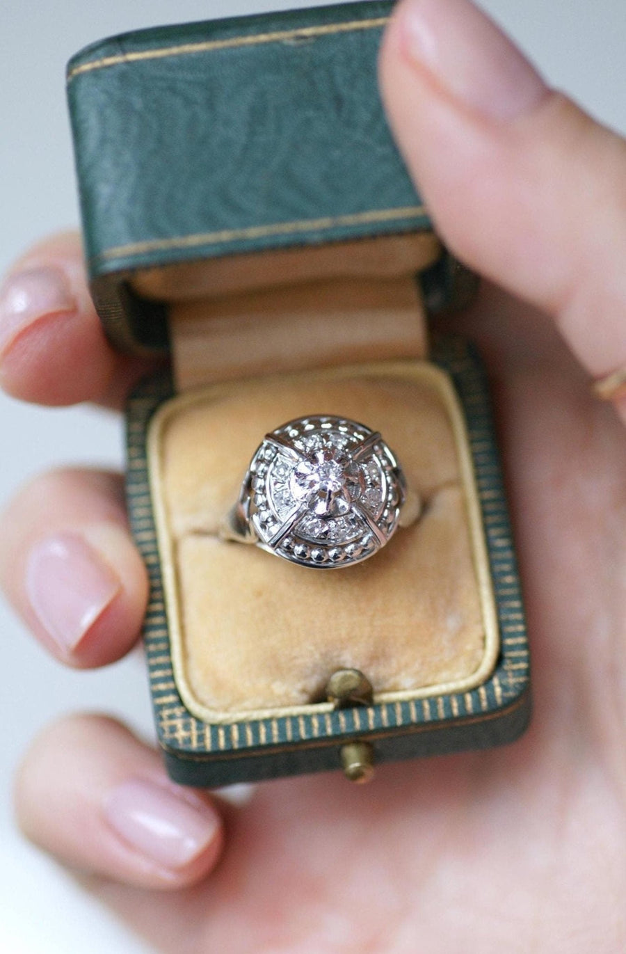 Art Deco Diamond Dome Ring - Galerie Pénélope