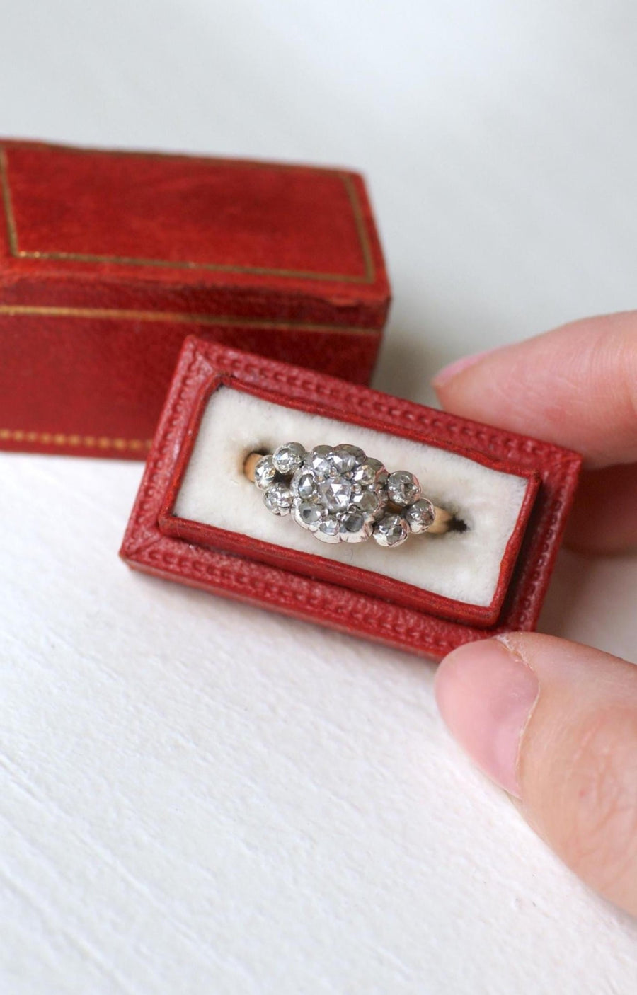 Antique Marguerite Diamond Garter Ring - Galerie Pénélope