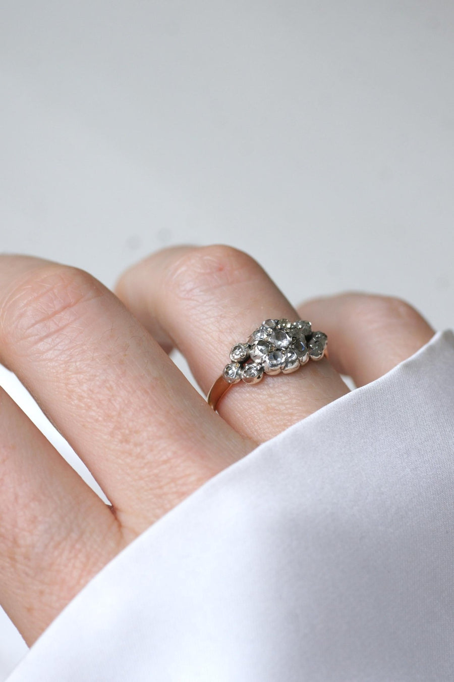 Antique Marguerite Diamond Garter Ring - Galerie Pénélope