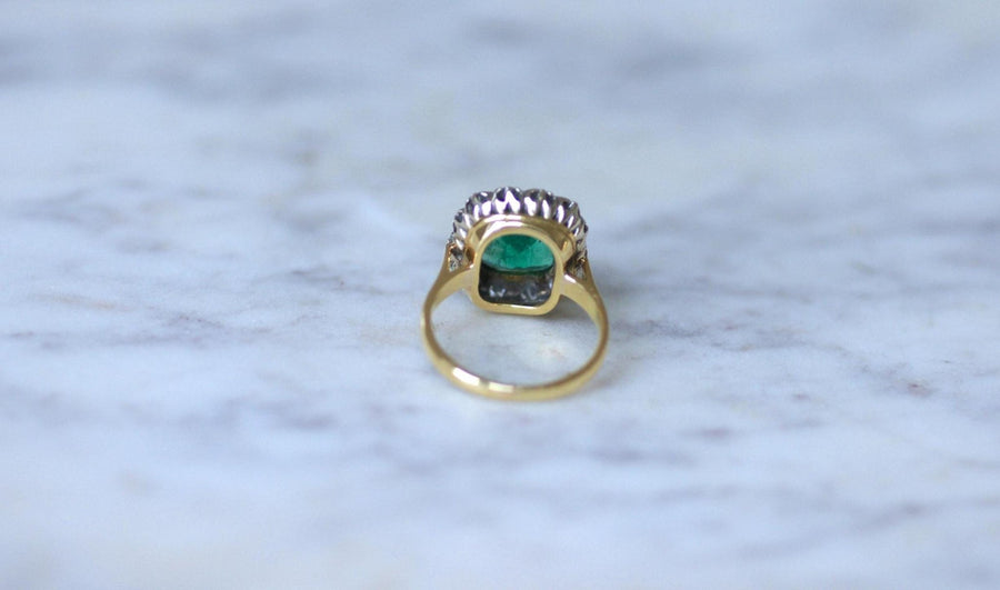 3.20 Cts Colombian Emerald Daisy Ring with Diamonds - Galerie Pénélope