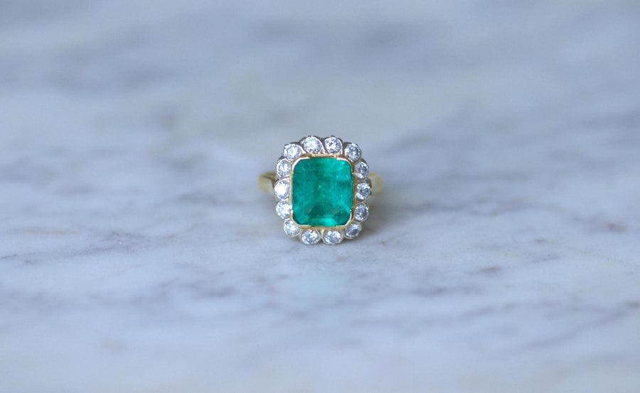 3.20 Cts Colombian Emerald Daisy Ring with Diamonds - Galerie Pénélope