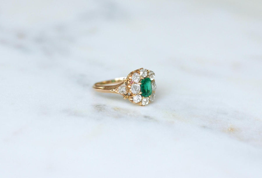 Marguerite Colombian Emerald and Diamonds on Rose Gold Ring - Galerie Pénélope
