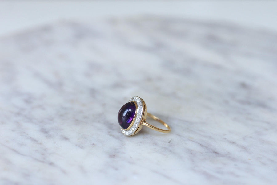 Amethyst and Diamond Cabochon Pompadour Ring - Galerie Pénélope
