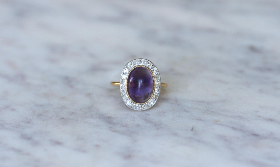Amethyst and Diamond Cabochon Pompadour Ring - Galerie Pénélope