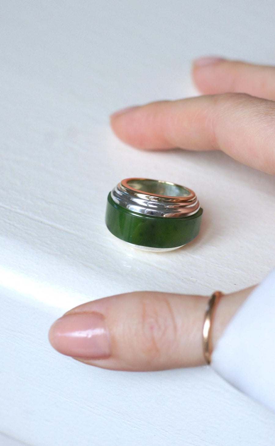 Puiforcat ring by André Vassort Jade on Gold and Silver - Galerie Pénélope