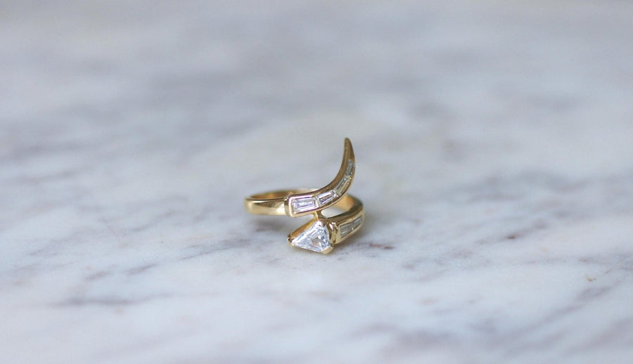 Superman and Trapeze Diamonds on Yellow Gold Snake Ring - Galerie Pénélope