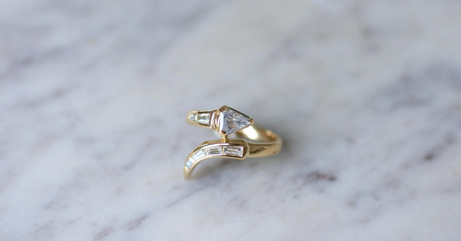 Superman and Trapeze Diamonds on Yellow Gold Snake Ring - Galerie Pénélope