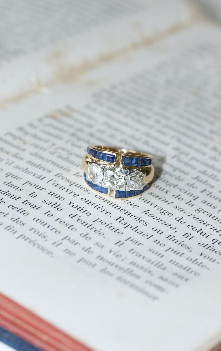 Asymmetrical Tank Ring Diamonds and Sapphires - Galerie Pénélope