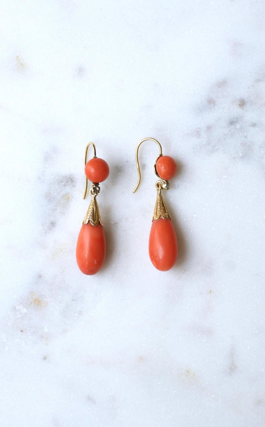 Antique Goutte Coral and Diamond Earrings - Galerie Pénélope