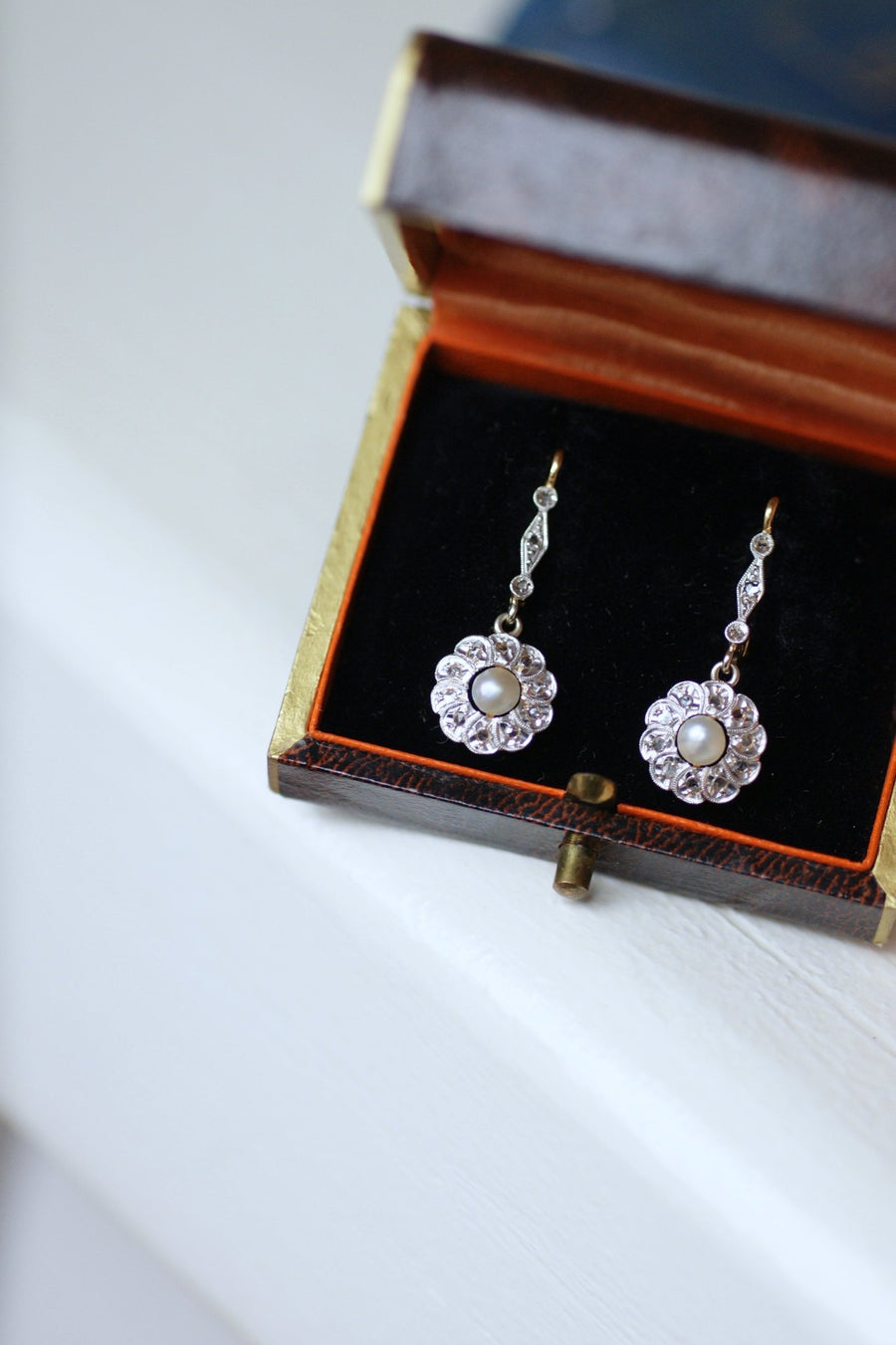 Art Deco Pearl and Diamond Earrings - Galerie Pénélope