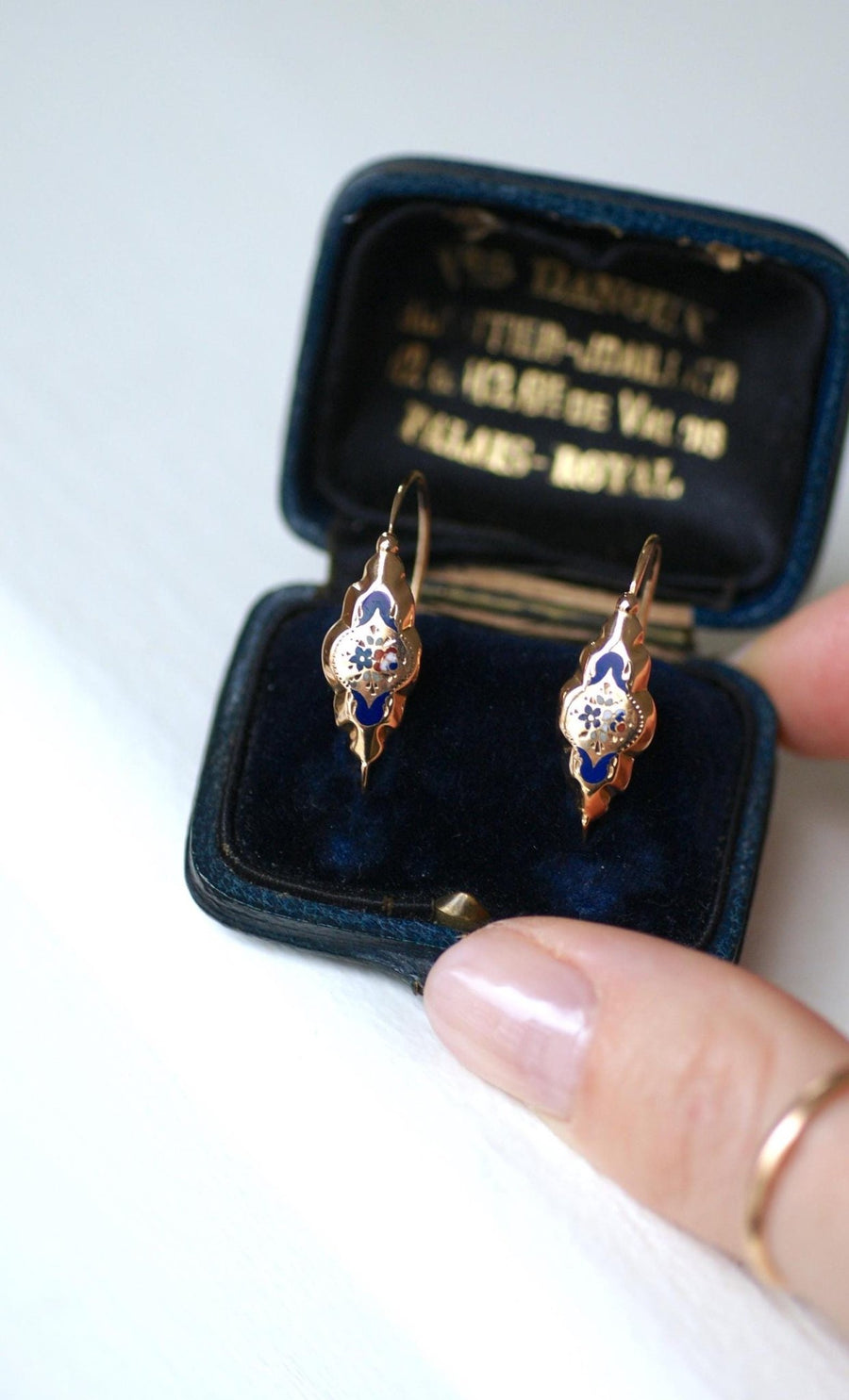 Rose Gold and Enamel Poissard Earrings - Galerie Pénélope