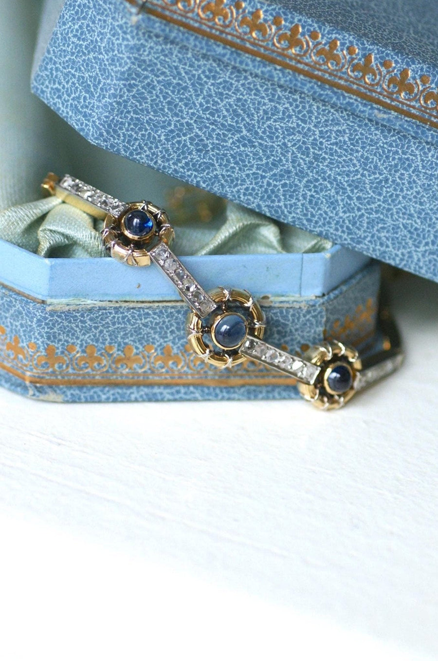 Belle Epoque Sapphire and Diamond Bracelet - Galerie Pénélope