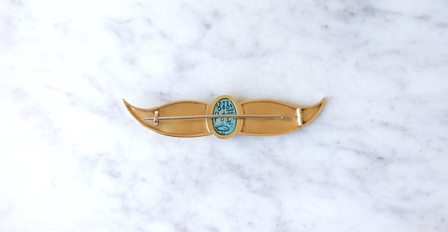 Egyptomanie Gold Brooch and Scarab Amulet - Galerie Pénélope