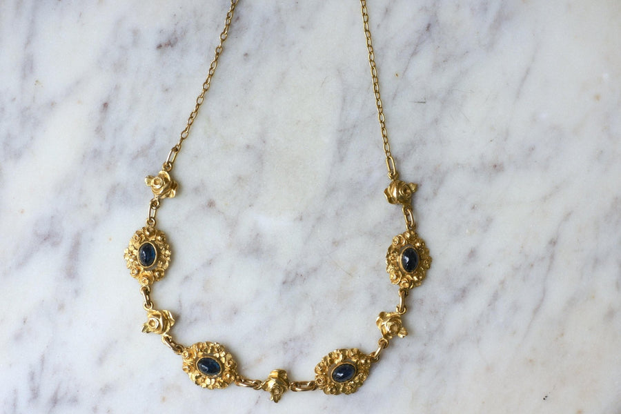 Antique Yellow Gold Drapery and Sapphire Necklace - Galerie Pénélope