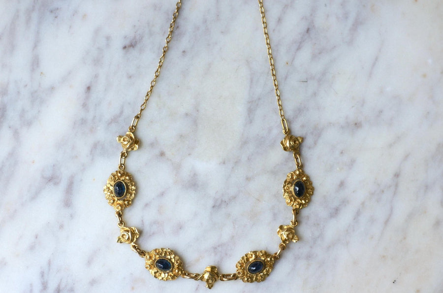 Antique Yellow Gold Drapery and Sapphire Necklace - Galerie Pénélope