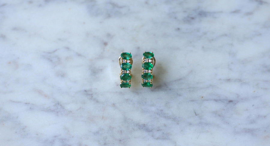 Emerald and Diamond Demi Creoles on Yellow Gold - Galerie Pénélope