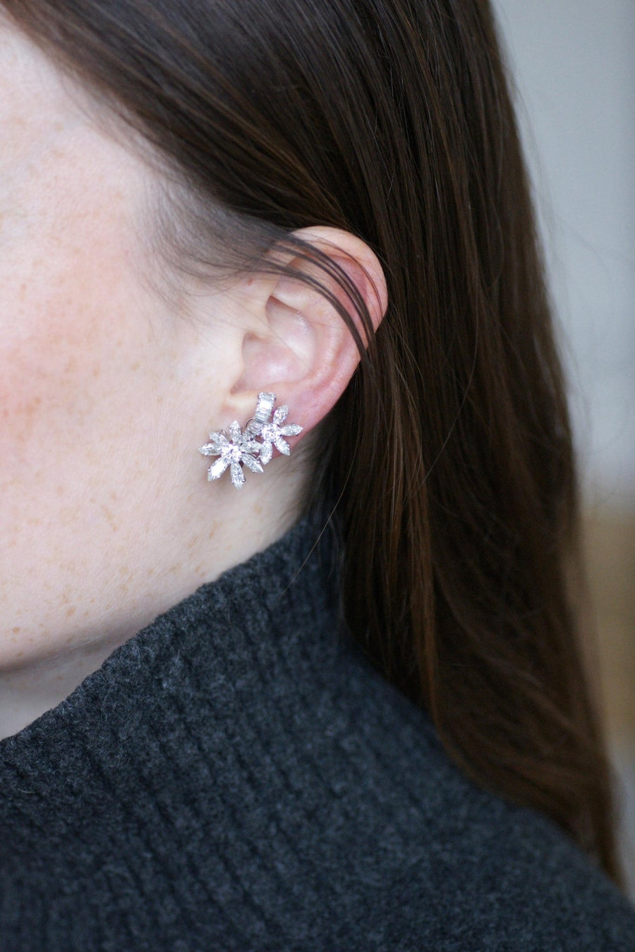 Guillemin & Soulaine Flower Earrings Diamonds - Galerie Pénélope