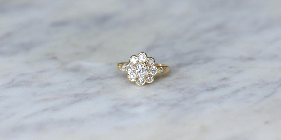 Bague de Fiançailles Marguerite Diamants 1.80 Cts sur Or jaune