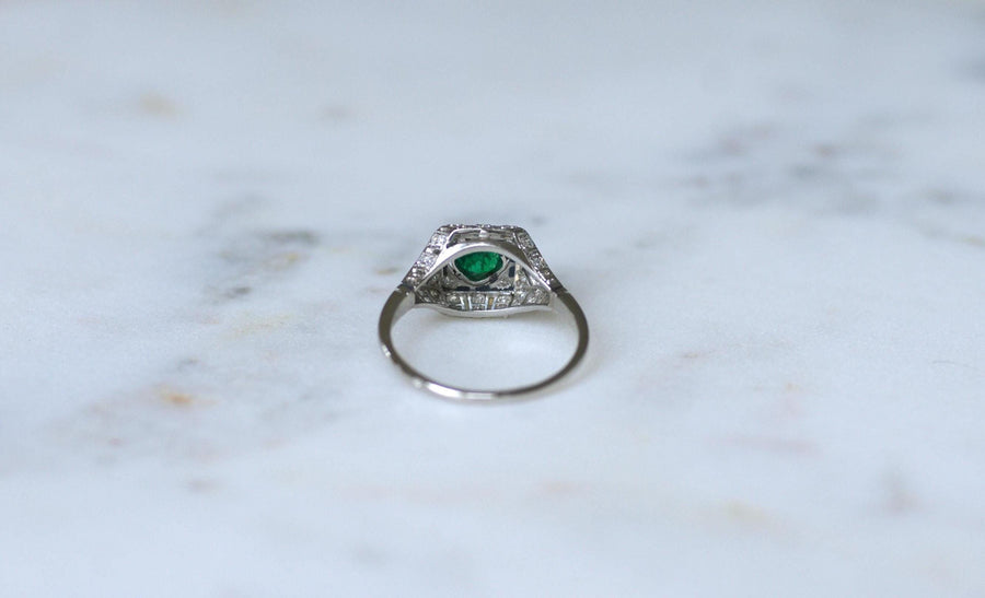 Art Deco Emerald and Diamonds on Platinum Ring