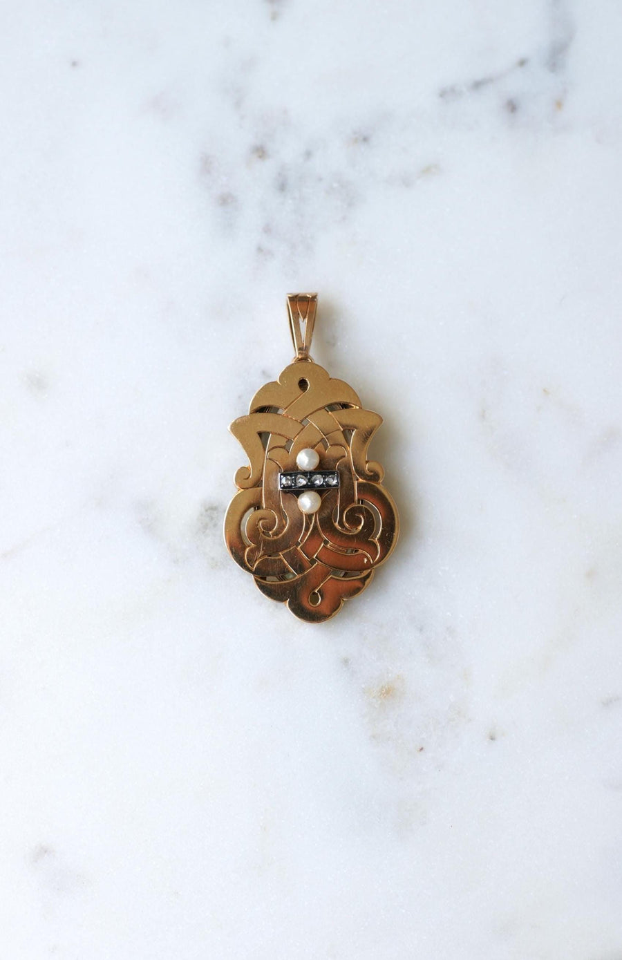 Pendant Medallion Brooch Antique Arabesques Fine Pearls and Diamonds on Rose Gold