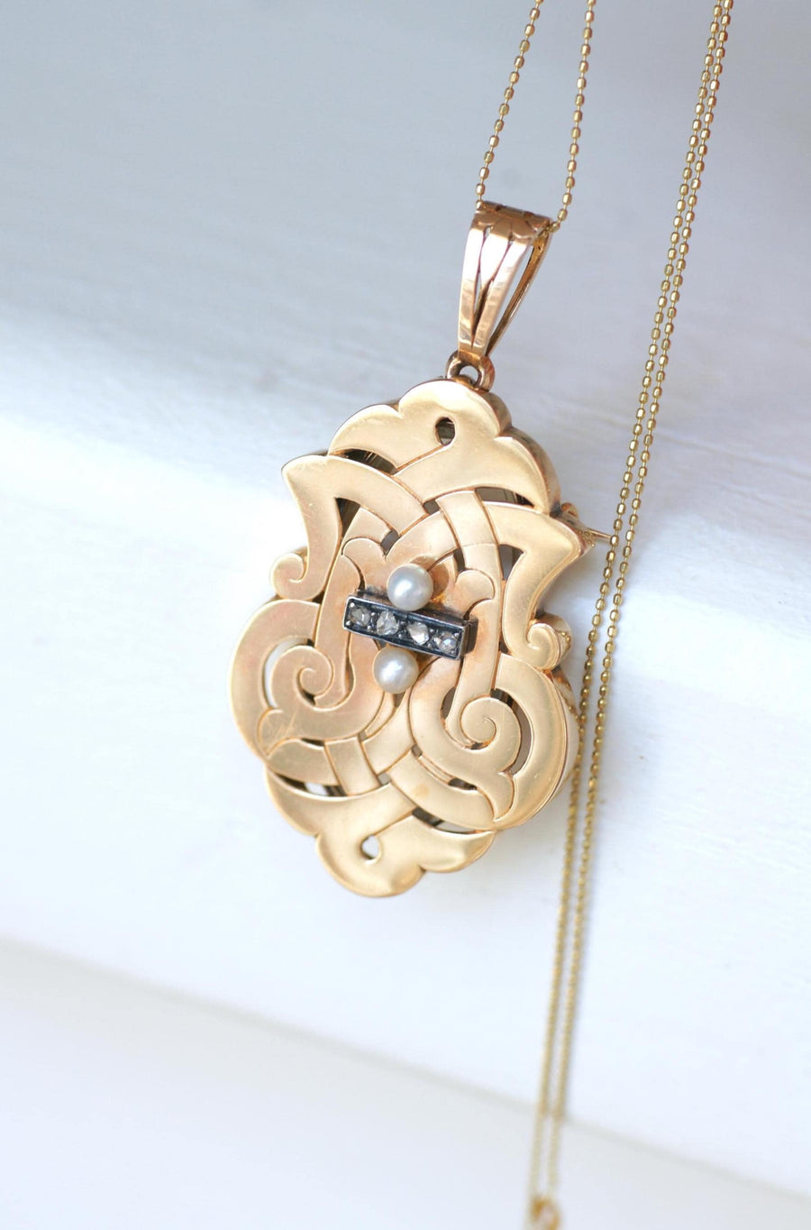 Pendant Medallion Brooch Antique Arabesques Fine Pearls and Diamonds on Rose Gold