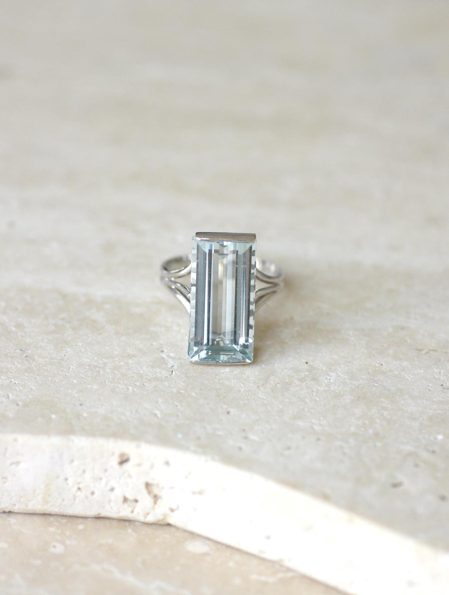Cocktail Ring Aquamarine 8.00 Cts on White Gold 60s