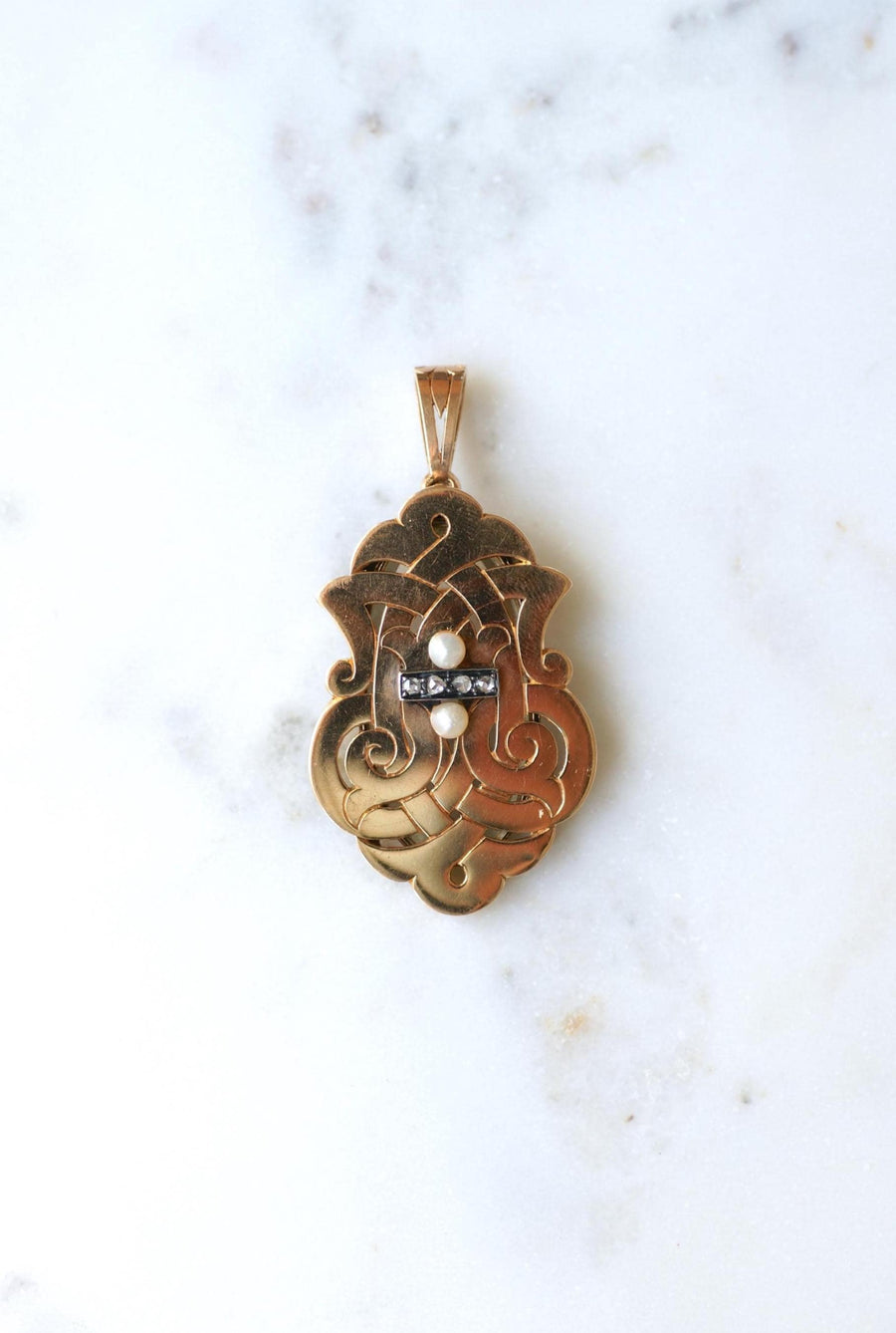 Pendant Medallion Brooch Antique Arabesques Fine Pearls and Diamonds on Rose Gold