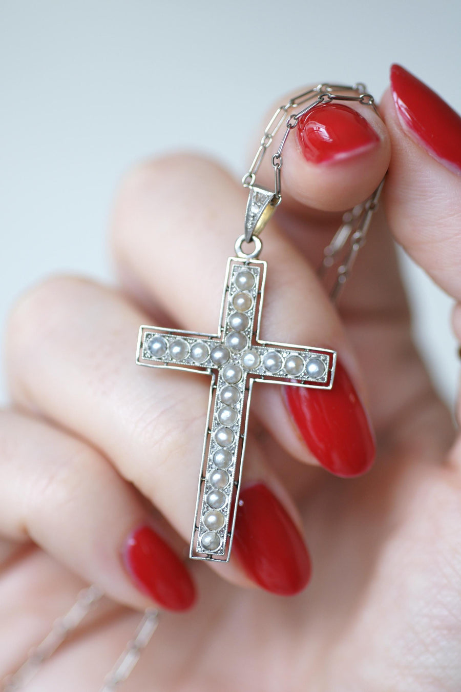 Art Deco Cross Pendant Pearls and Diamonds on Gold and Platinum