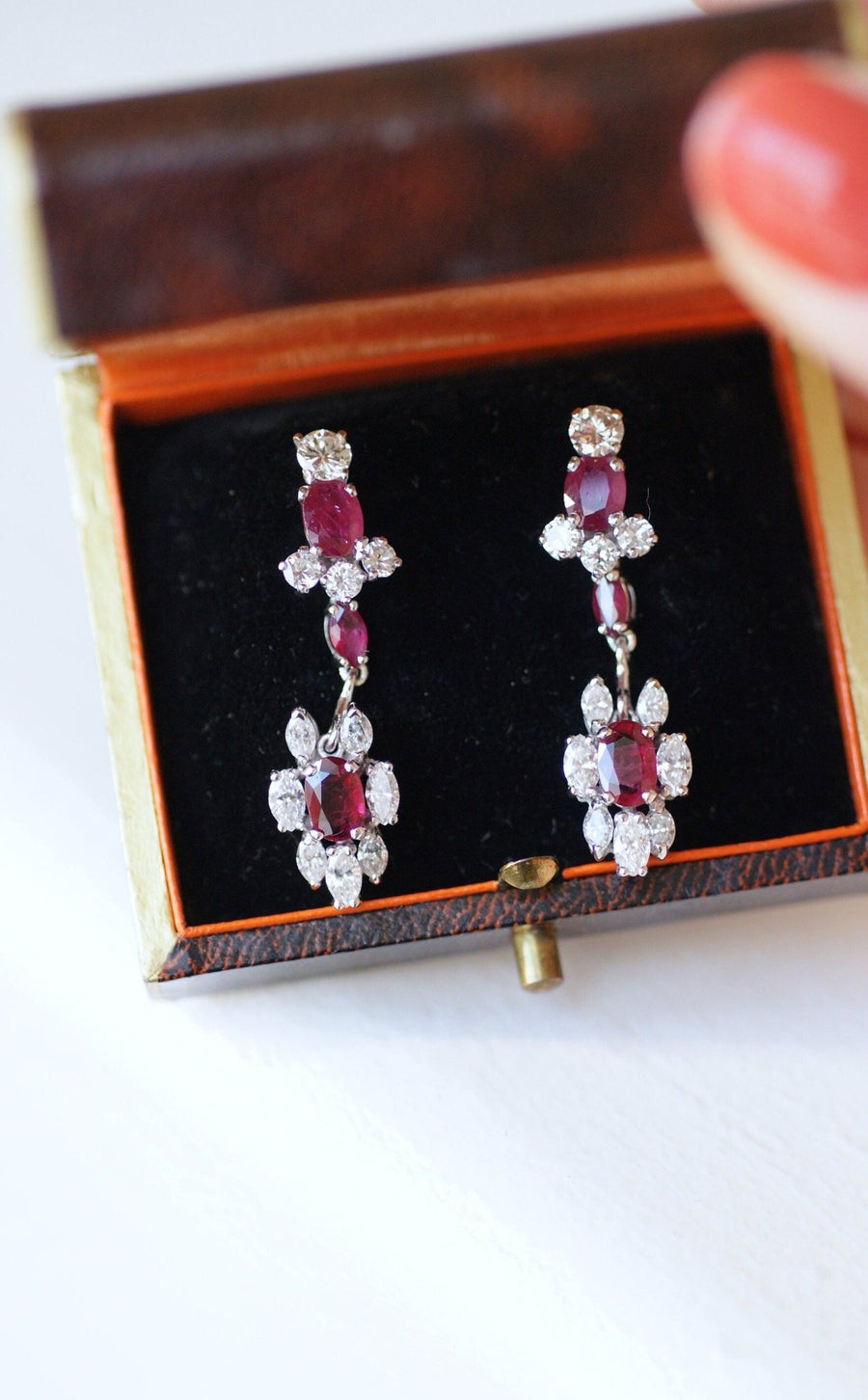 Long Ruby and Diamond Earrings - Galerie Pénélope