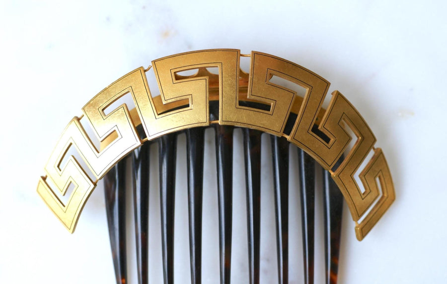 Antique Greek Meander Yellow Gold and Tortoiseshell Comb - Galerie Pénélope