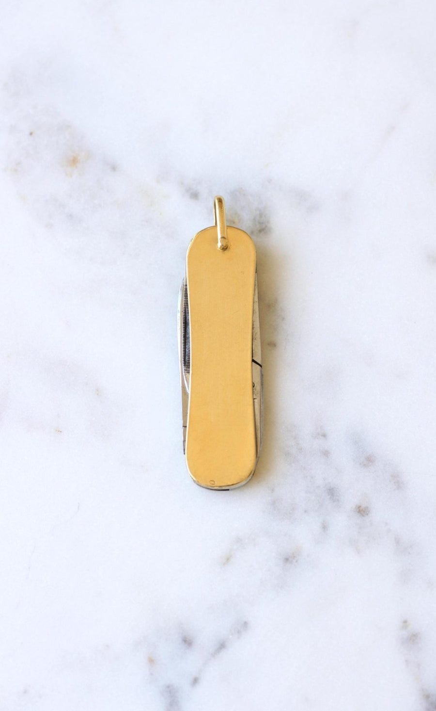 Pendant Swiss Army Knife Horseshoe Diamond on Yellow Gold JA Henckels - Galerie Pénélope